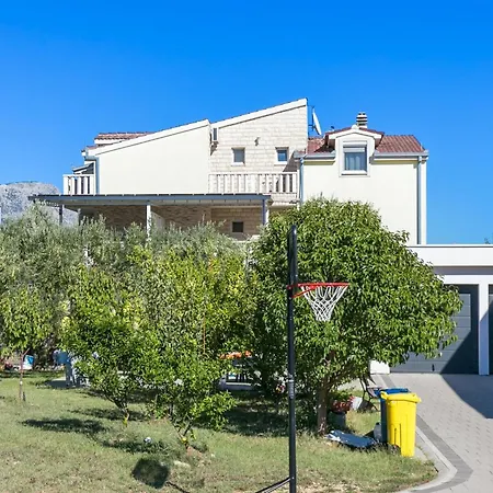 Apartman With Parking Space Kastel Stafilic, - 24155
