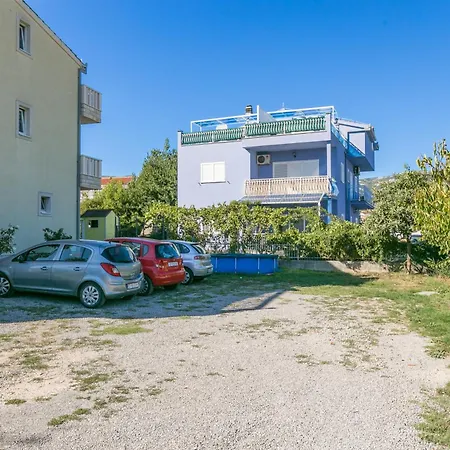 With Parking Space Kastel Stafilic, - 24155 * Kastela